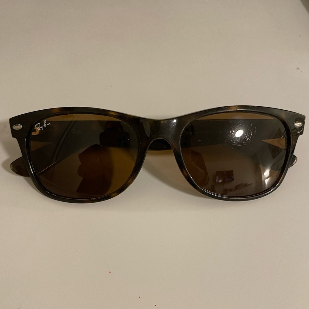 Tortoise Ray-Ban New Wayfarer